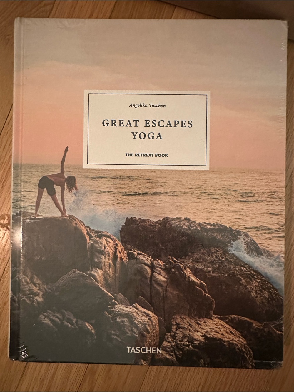 Taschen Great Escapes Yoga book